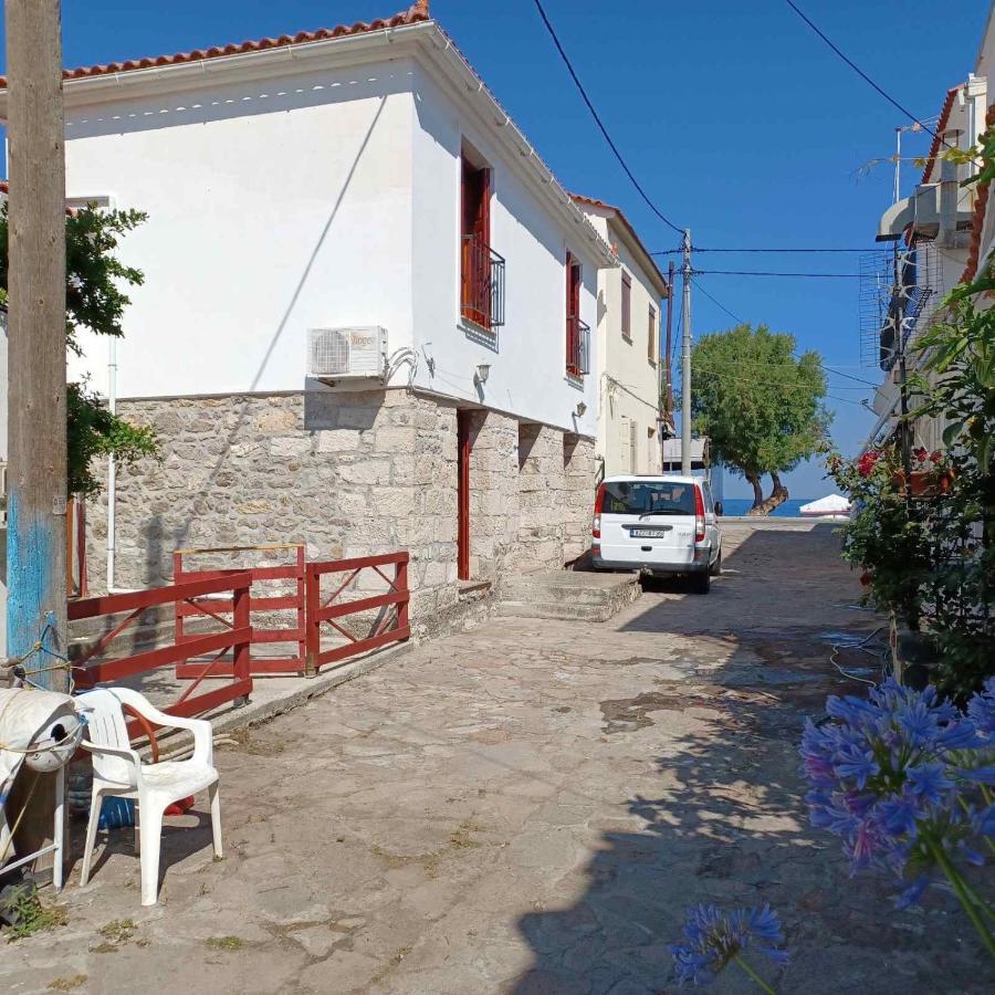 Agapis Apartments Petra  Buitenkant foto